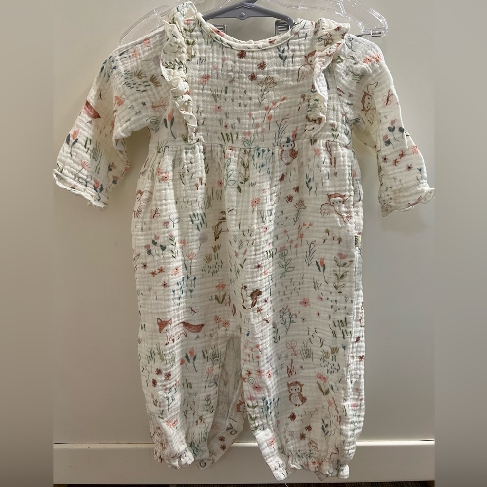 Elegant Baby - Pale yellow muslin playsuit 3-6m